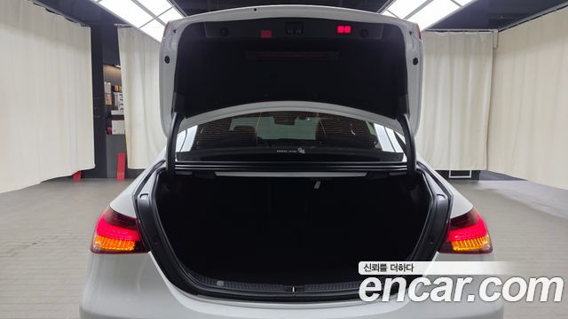 Mercedes-Benz E-Class E250 Exclusive