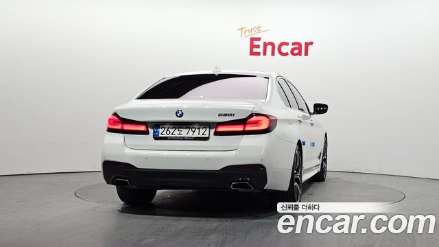 BMW 5-Series 530i M Sport Package