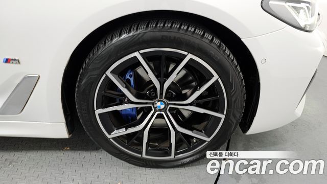 BMW 5-Series 530i M Sport Package