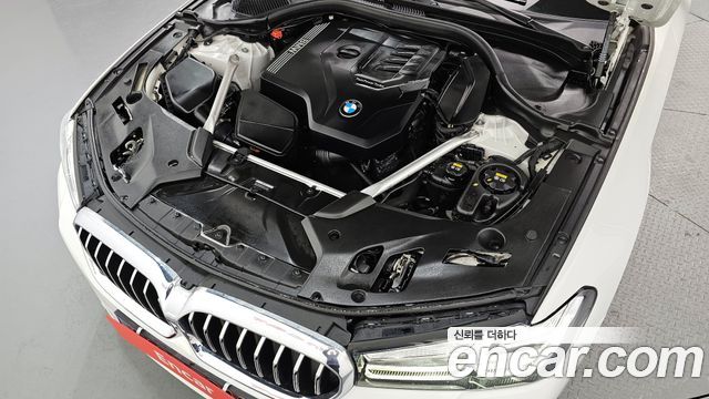 BMW 5-Series 530i M Sport Package