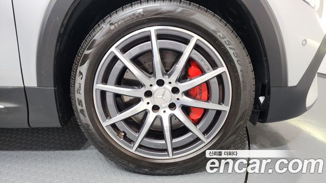 Mercedes-Benz GLB-Class AMG GLB35 4MATIC