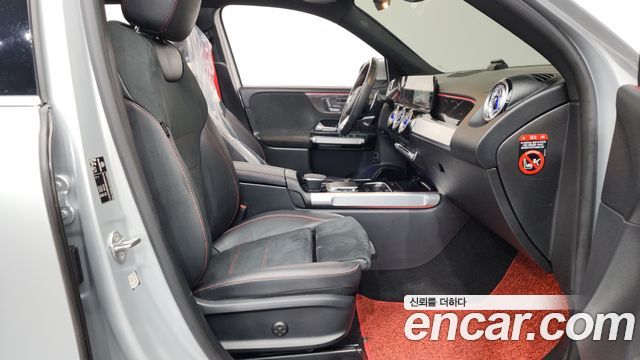Mercedes-Benz GLB-Class AMG GLB35 4MATIC
