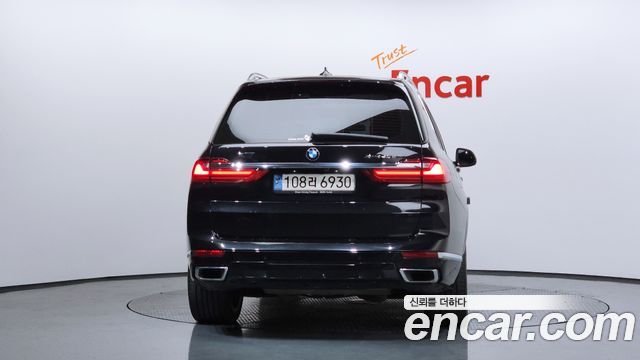 BMW X7 xDrive 40d Design Pure Excellence 7-Seater