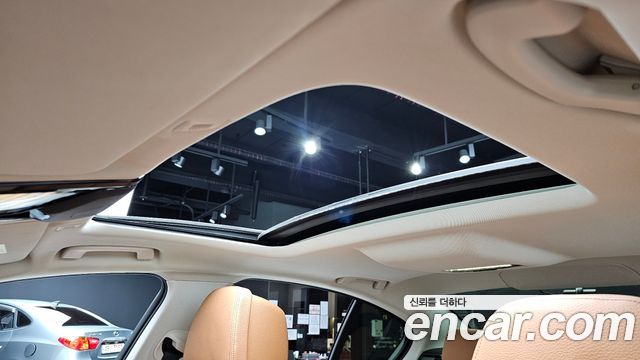 BMW 5-Series 520i Luxury