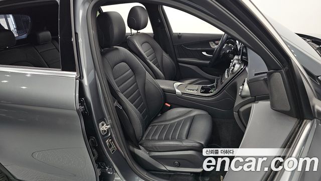 Mercedes-Benz GLC-Class GLC300 4MATIC