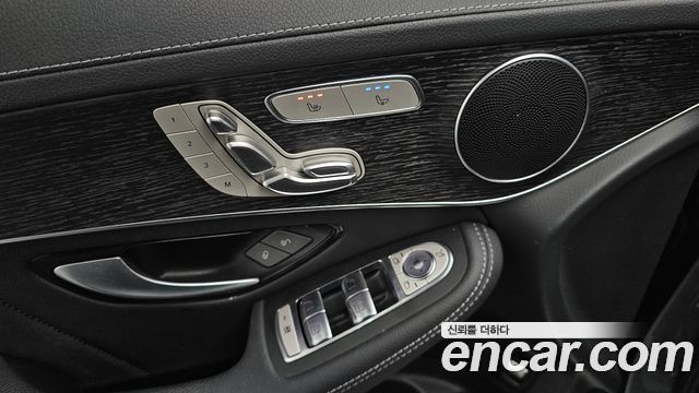 Mercedes-Benz GLC-Class GLC300 4MATIC