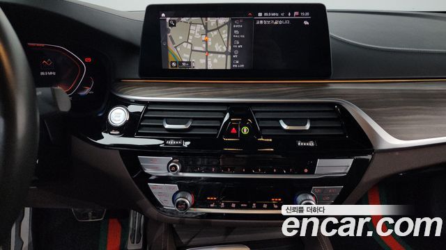 BMW 5-Series 520i M Sport