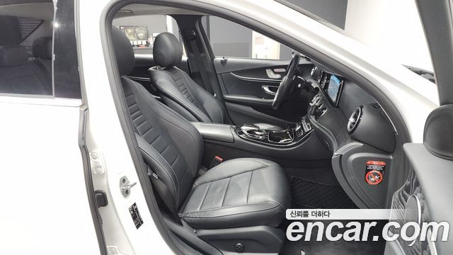 Mercedes-Benz E-Class E220d Avantgarde