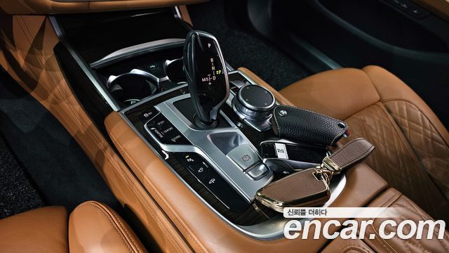 BMW 7-Series 730Ld xDrive Design Pure Excellence