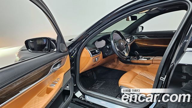 BMW 7-Series 730Ld xDrive Design Pure Excellence