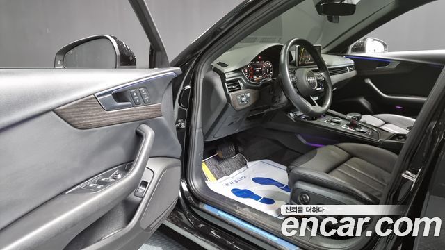 Audi A4 (B9) 40 TFSI Premium