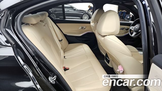 BMW 3-Series 320i M Sport