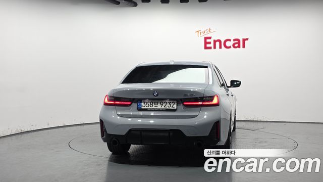 BMW 3-Series 320i M Sport