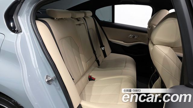 BMW 3-Series 320i M Sport