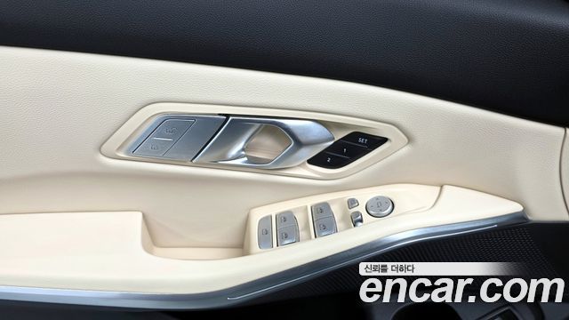 BMW 3-Series 320i M Sport