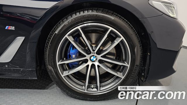 BMW 5-Series 520i M Sport
