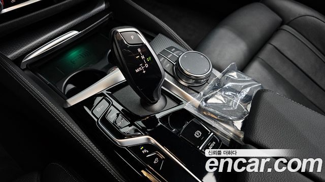 BMW 5-Series 520i M Sport
