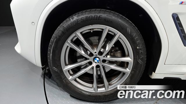 BMW X3 xDrive 20i M sports Online Exclusive Edition