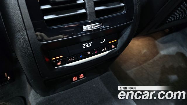 BMW X3 xDrive 20i M sports Online Exclusive Edition