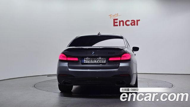 BMW 5-Series 520i M Sport