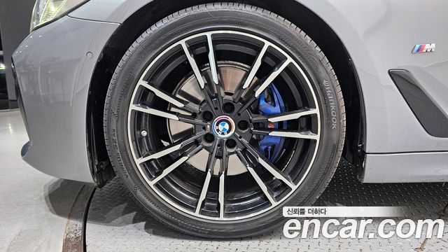 BMW 5-Series 520i M Sport