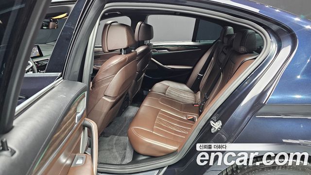 BMW 5-Series 520i M Sport