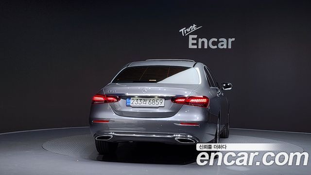 Mercedes-Benz E-Class E250 Avantgarde
