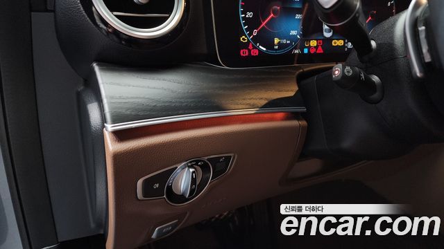 Mercedes-Benz E-Class E250 Avantgarde