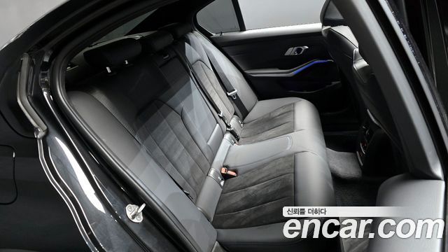 BMW 3-Series 320i M Sport