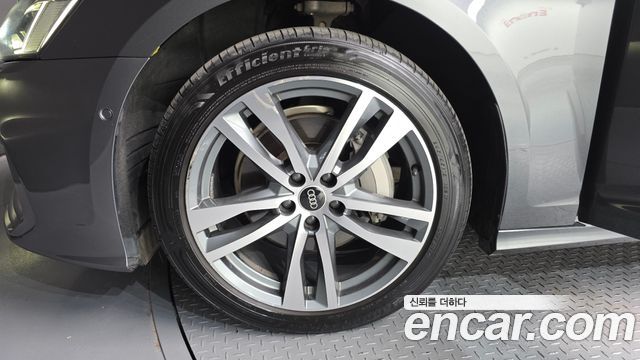 Audi A6 45 TFSI Premium