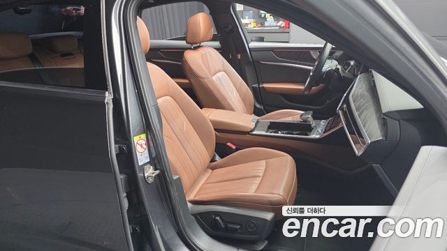 Audi A6 45 TFSI Premium