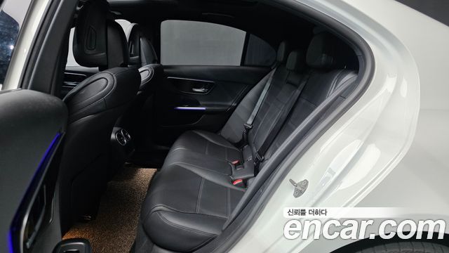Mercedes-Benz C-Class C200 Avantgarde