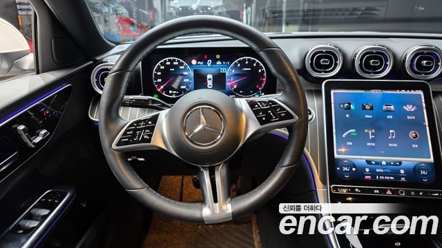 Mercedes-Benz C-Class C200 Avantgarde