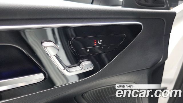 Mercedes-Benz C-Class C200 Avantgarde