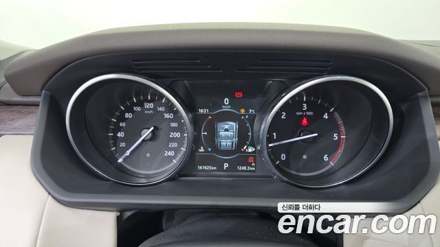 Land Rover Discovery 3.0 TD6 HSE Luxury