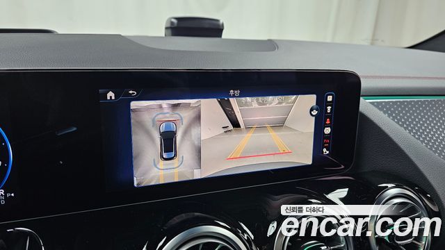 Mercedes-Benz EQA EQA250 AMG Line