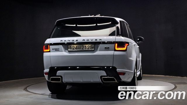 Land Rover Range Rover Sport 3.0 SDV6 HSE Dynamic