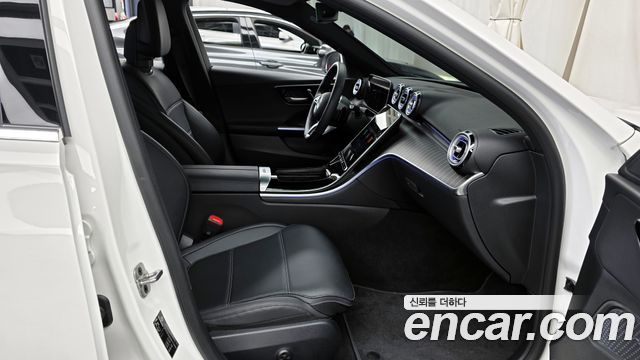 Mercedes-Benz C-Class C200 Avantgarde