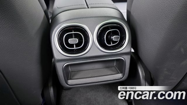Mercedes-Benz C-Class C200 Avantgarde
