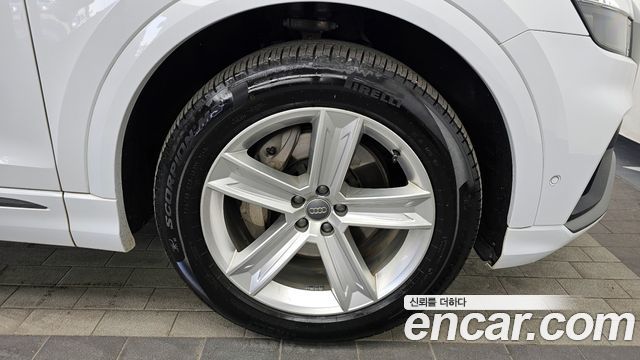 Audi Q8 45 TDI Quattro Premium