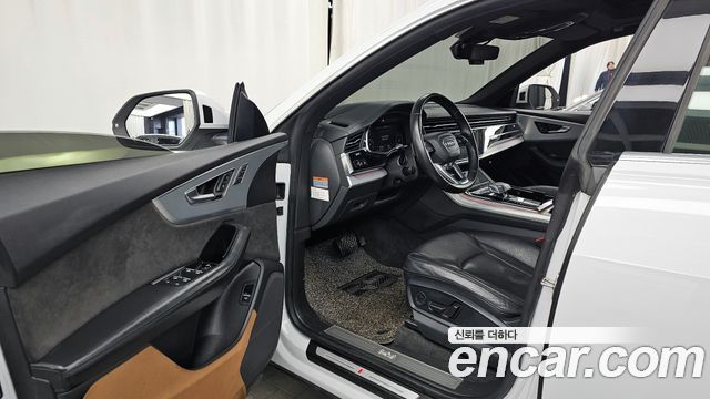 Audi Q8 45 TDI Quattro Premium
