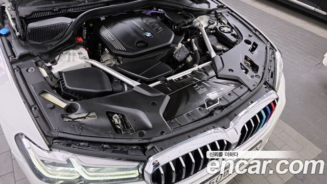 BMW 5-Series 523d M Sport