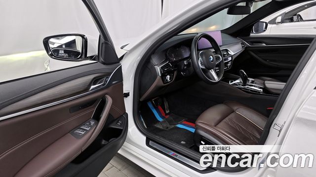 BMW 5-Series 523d M Sport