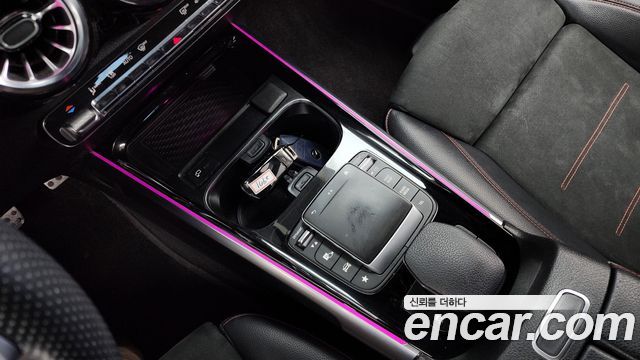 Mercedes-Benz GLB-Class AMG GLB35 4MATIC