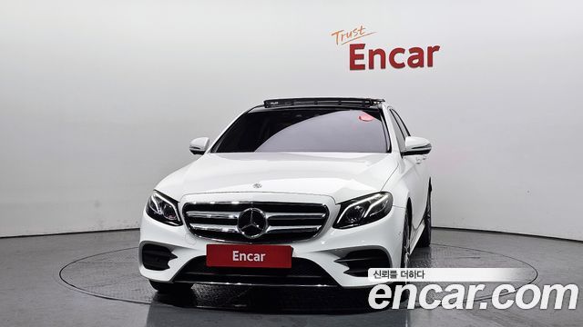 Mercedes-Benz E-Class E350 4MATIC AMG Line