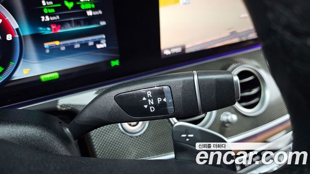 Mercedes-Benz E-Class E350 4MATIC AMG Line
