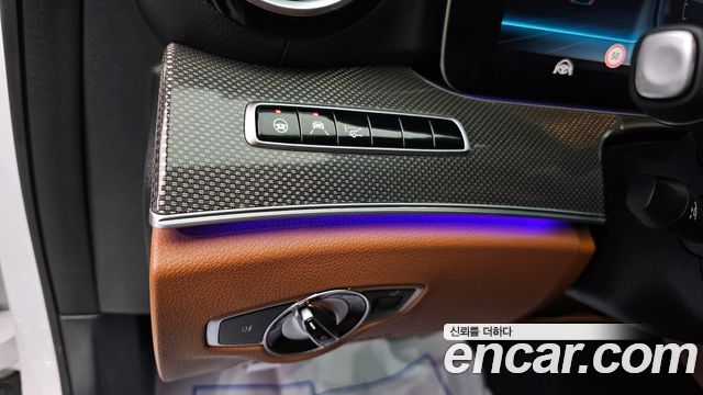 Mercedes-Benz E-Class E350 4MATIC AMG Line