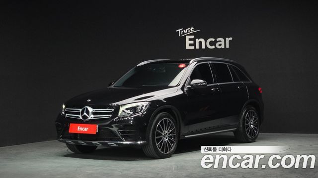 Mercedes-Benz GLC-Class GLC300 4MATIC AMG Line