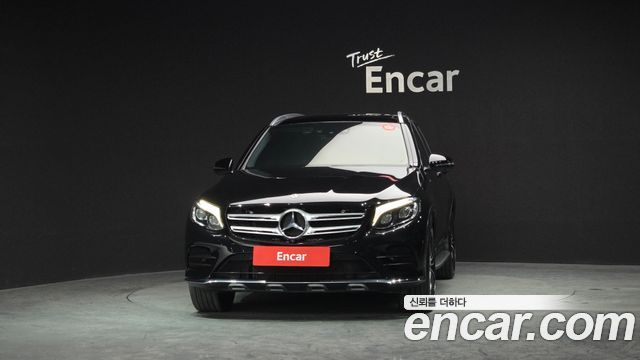 Mercedes-Benz GLC-Class GLC300 4MATIC AMG Line