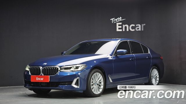 BMW 5-Series 530i xDrive Luxury